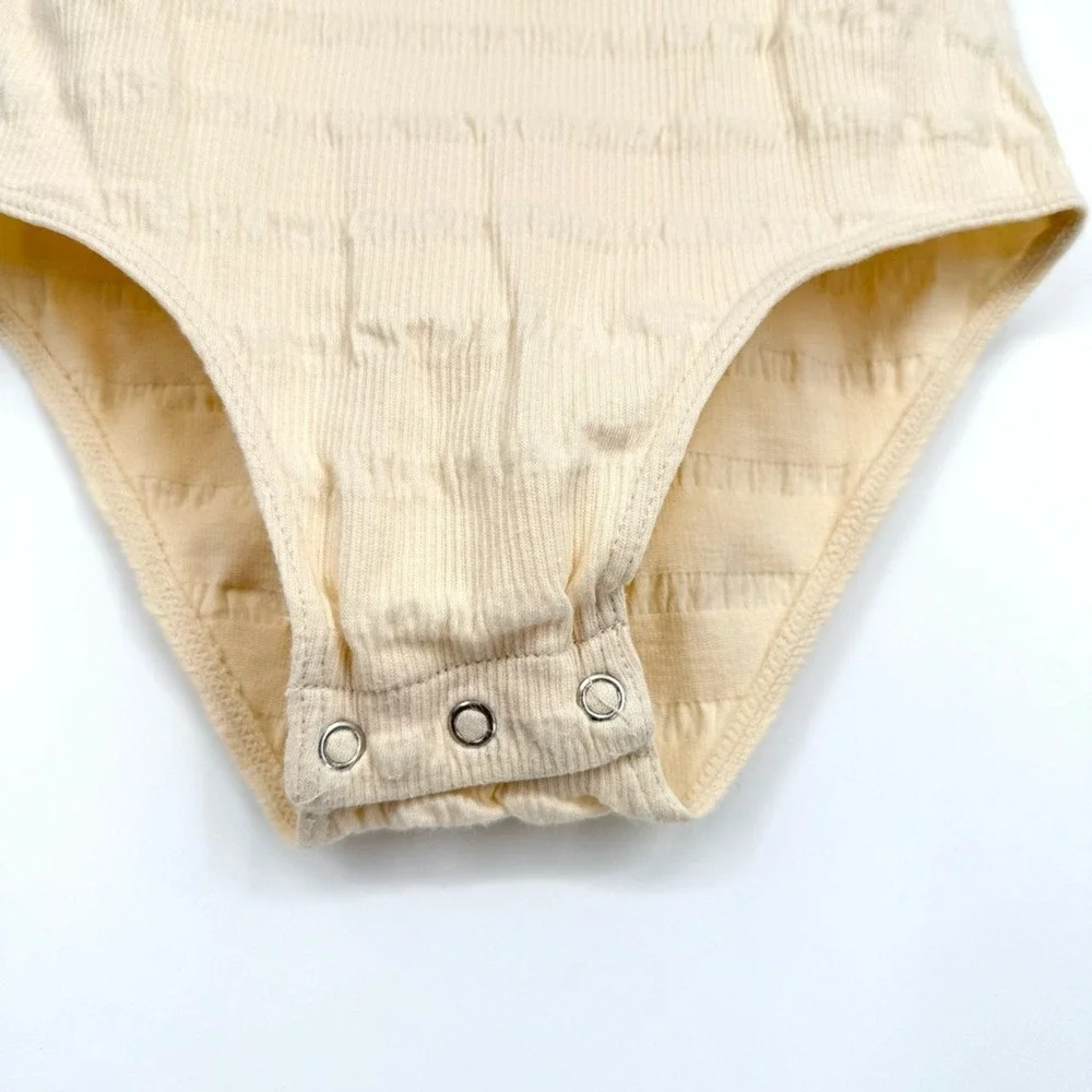 Rylee + Cru Cream Natural Ruffle Ribbed Bodysuit 2-3 Y‎